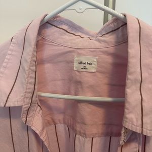 Aritzia Relaxed Shirt Size 2XS